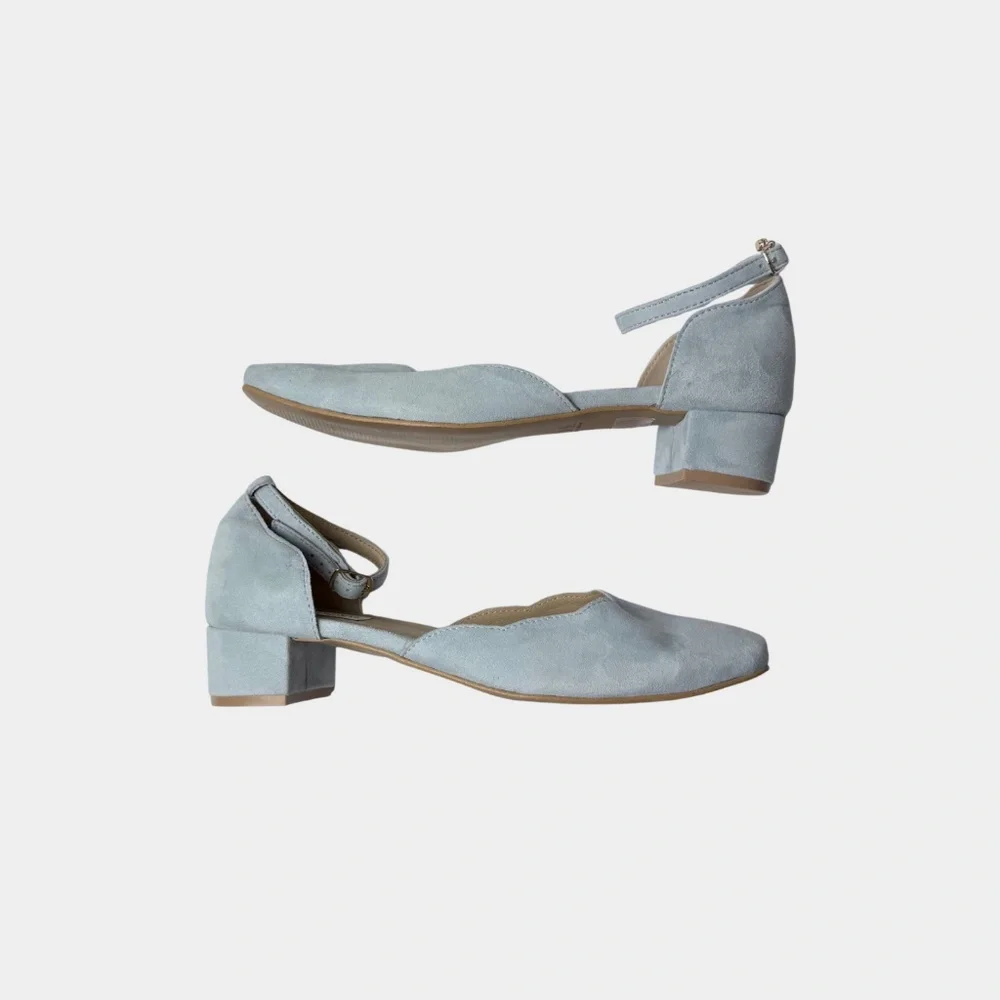 Anna‎ Maratti Light Blue Suede Ankle-Strap Ballet Kitten Heel Size 40